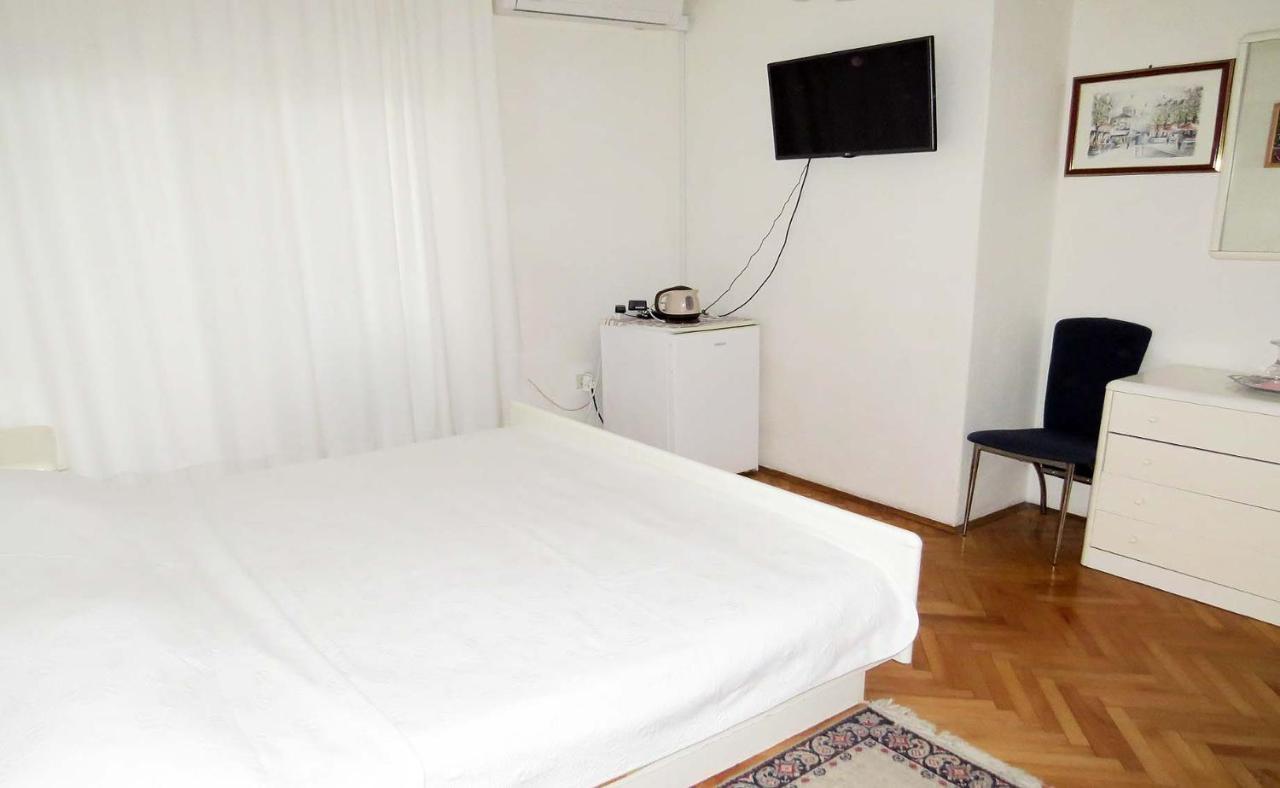 Rooms N&M Baška Voda Exterior foto